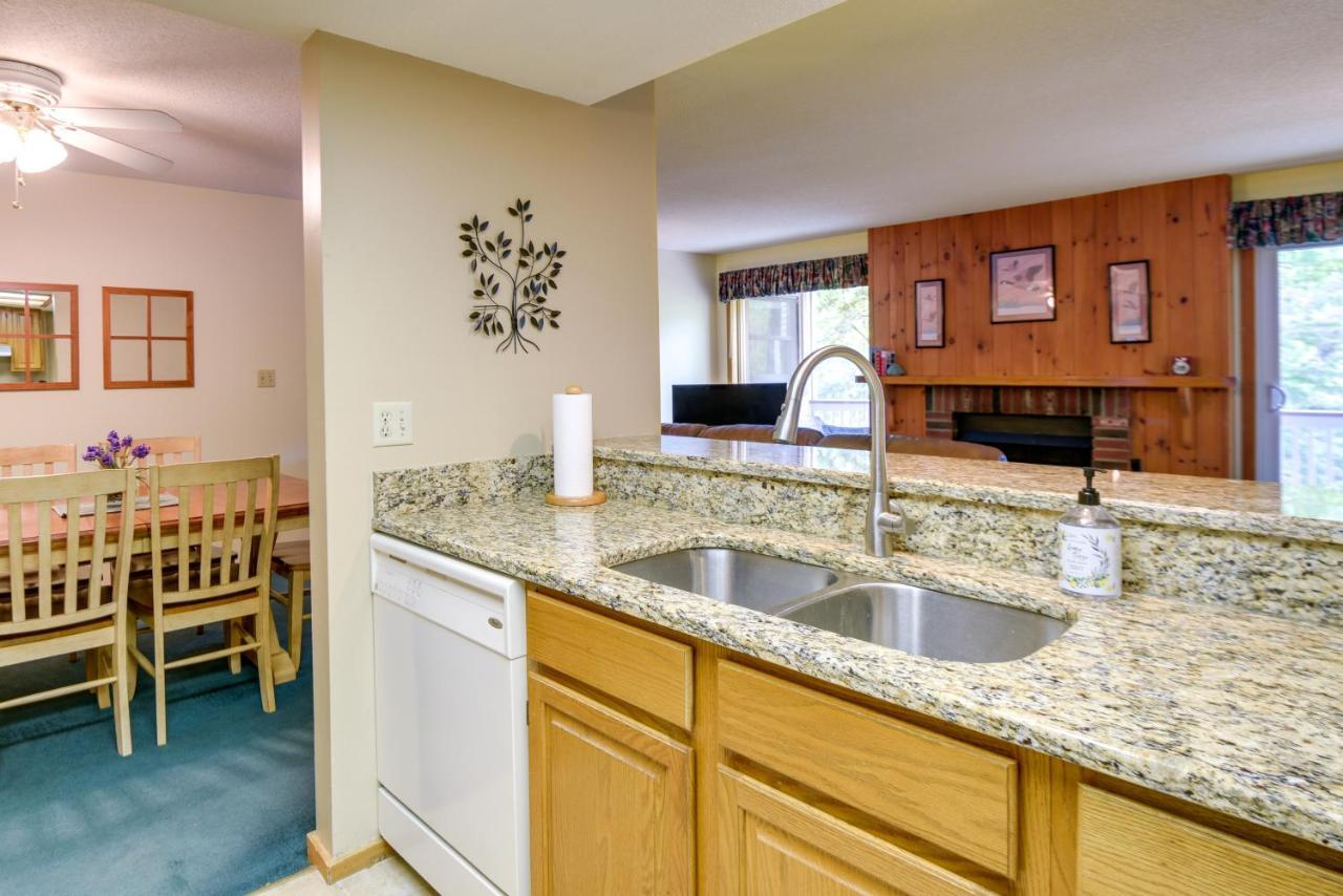 Well-Appointed Lincoln Abode Ski, Swim And Fish! Bagian luar foto